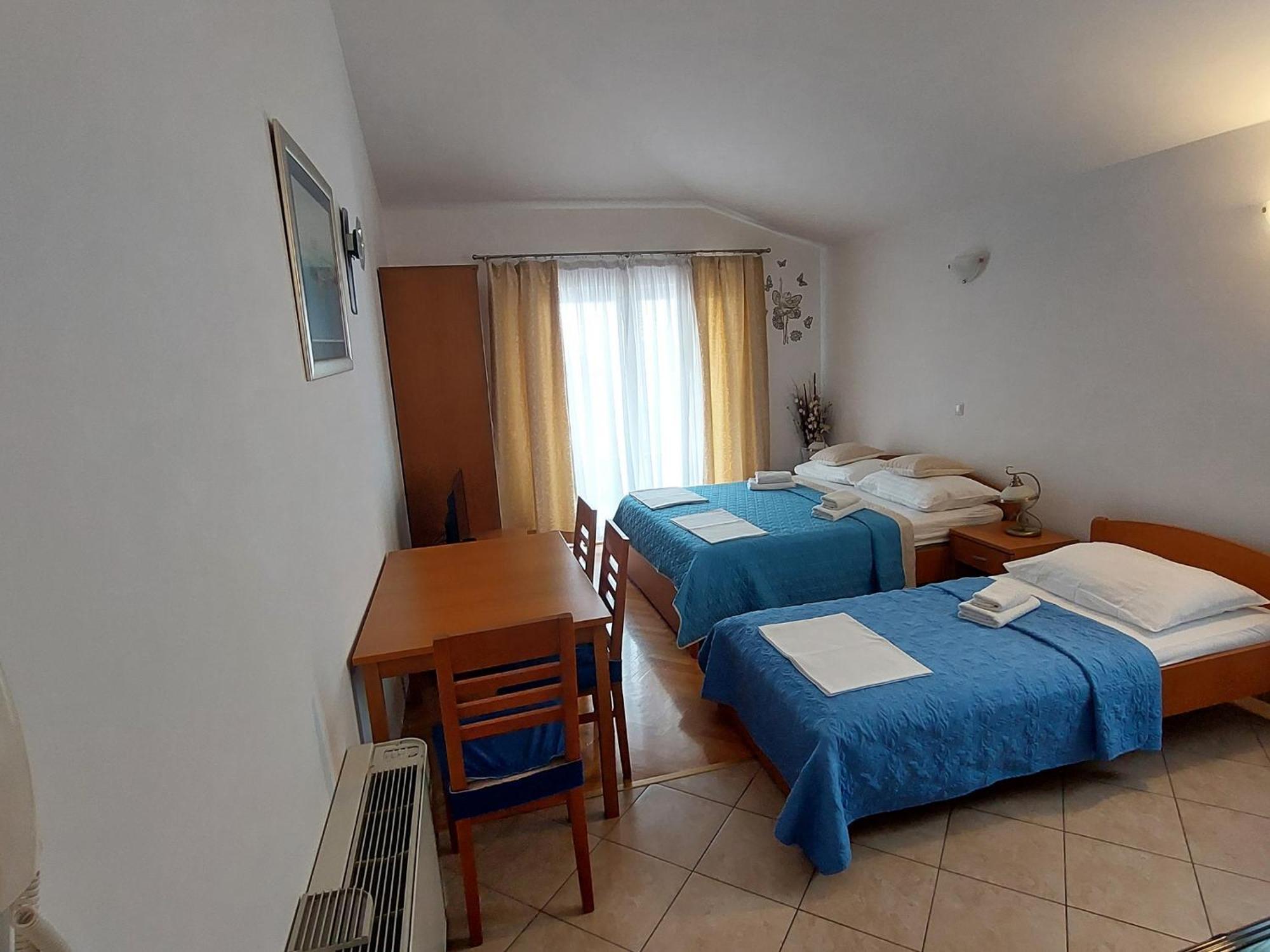 Apartmani Katarina Makarska Zimmer foto