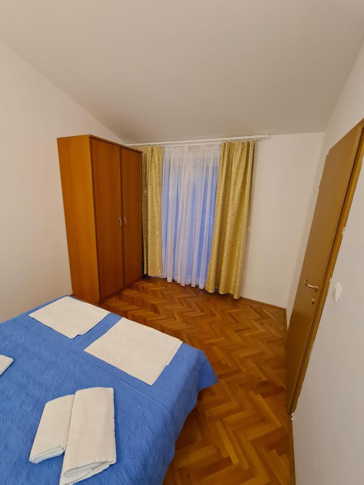Apartmani Katarina Makarska Zimmer foto